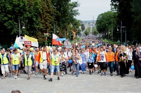 Stanęli w jasnogórskiej kaplicy